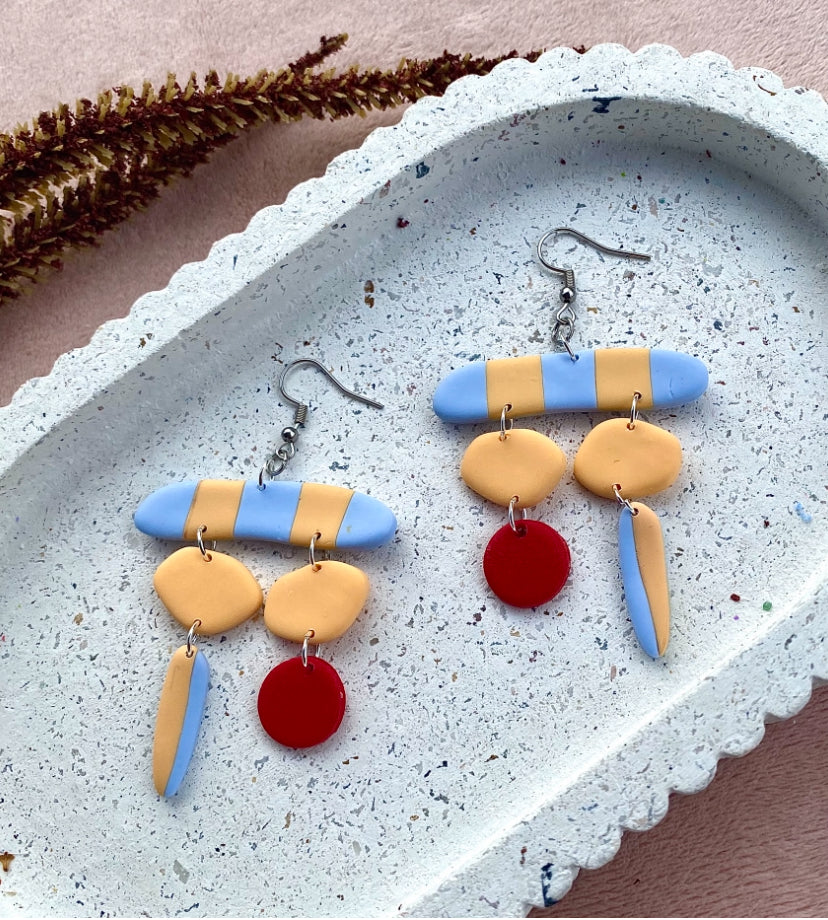 Olet tässä- korvakorut